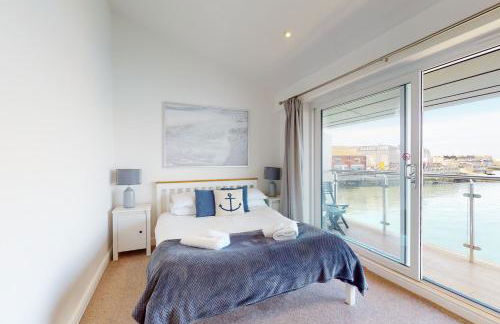 Crabbers' Wharf - Photo 56