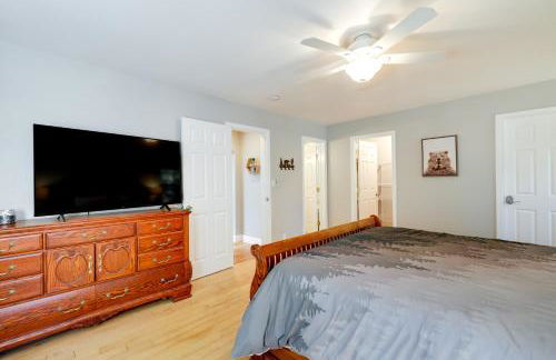 Near Dtwn Twain Harte Home with Furnished Deck! - Photo 15