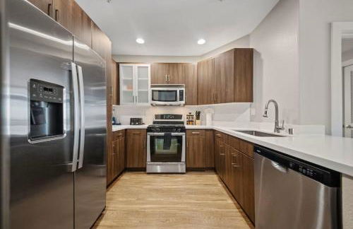 Resort-Style - Spacious 2BR - 3 Beds - Near UCLA - Pool & Parking - Foto 5