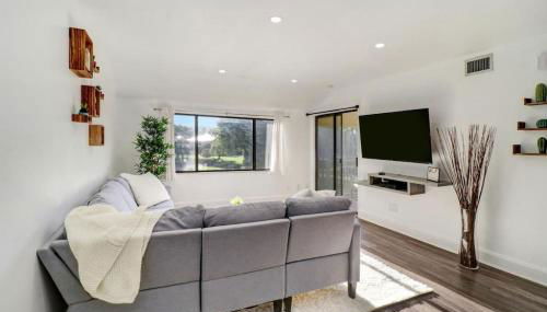 Saddlebrook Gem private condo with Kitchen - Photo 2