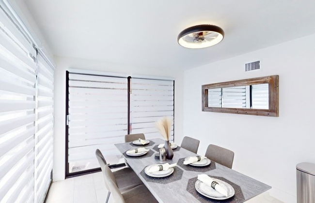 Casa Lucia 5br Home W/ Pool Near Hard Rock Casino 5 Bedroom Home - Photo 34