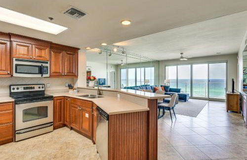 Oceanfront Destin Condo with Pool and Beach Access - Foto 8