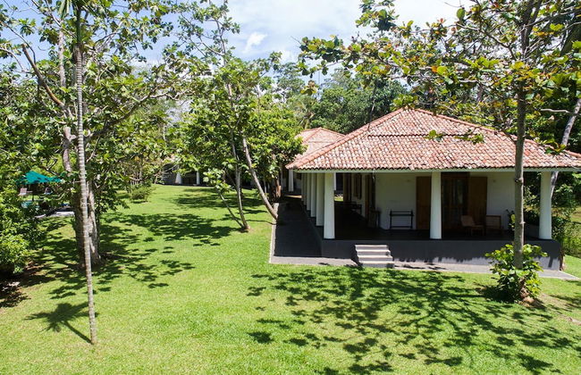 Family House With Large Garden In A Peaceful Setting - Foto 3