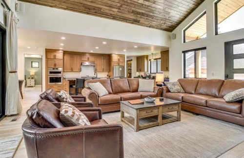 Torreon New Build with Deck and Outdoor Entertainment - Photo 4