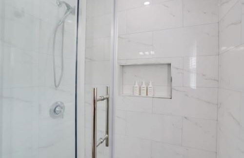 Sojourn on Duke NEW 3 BR in Alexandria - Foto 25