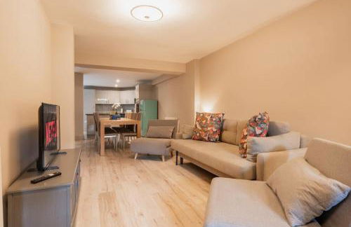 Stylish & modern terraced home Sleeps up to 11 - Foto 21