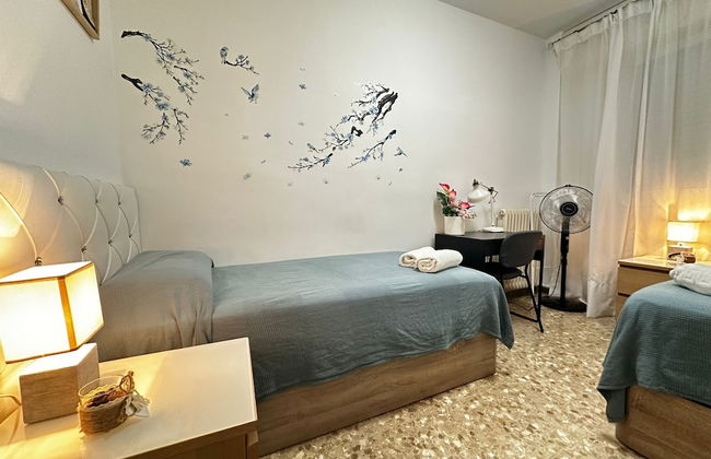 Rooms Sepulveda - Photo 17