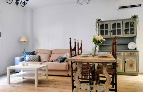 Tarragona City- Beach-Port aventura - Foto 1