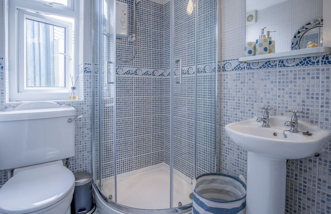 Town Heights - 3 Bedroom Holiday Home - Tenby - Foto 46