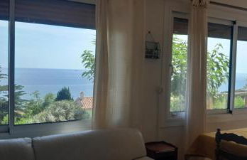 F3 RDC villa vue mer 180 face à la pointe de Giens - Foto 10