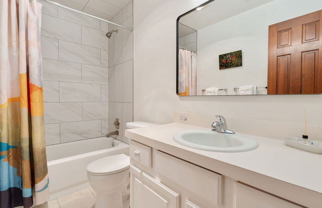 Mid-century Mod Retreat Lakefront Trails, Quiet - Photo 14