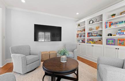 Private Dock, Pool + Hottub, Game Room, Firepit Paradise Pointe by Avantstay - Foto 51