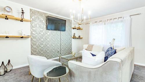 5br w community Pool close to North Hills! - Foto 3