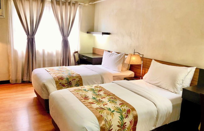 The Studio 87 Residences - Photo 15