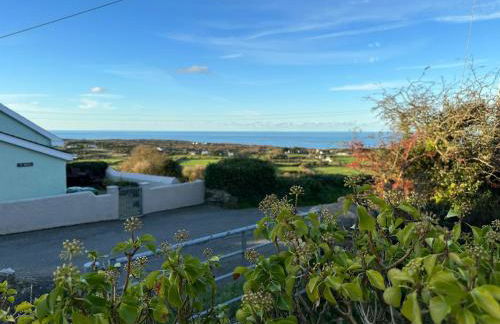Converted Welsh Sunday School with Sea View & Garden on Anglesey - Dog Friendly - Photo 63