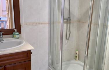 MODERNO PISO CON LA MEJOR TERRAZA DE RIBADEO Y VISTAS MARAVILLOSAS - Foto 18