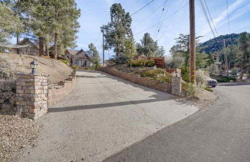 Pine Mountain Club Cabin with Private Deck and Views! - Foto 37