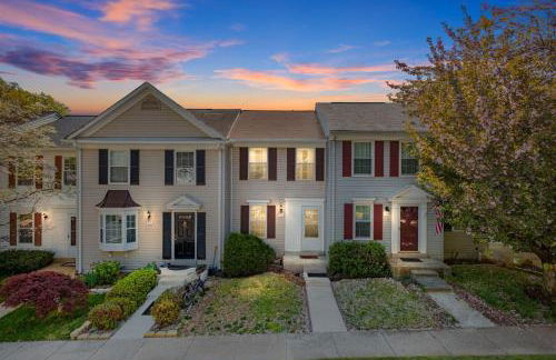 3BR TH 40 Mins from DC, Pets OK, Fenced Yard - Foto 6