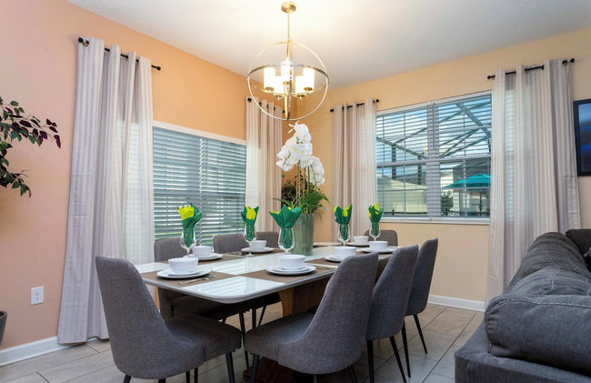 Magnificent 5Bd w/ Pool Close to Disney @Storey Lake 4800 - Foto 39