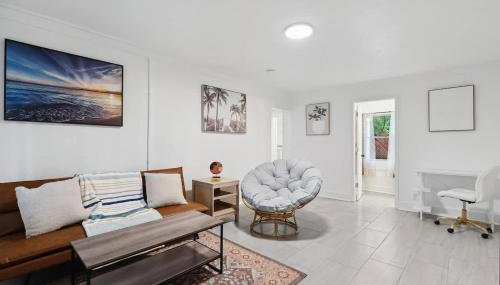 Pensacola Pad 1BR 1BA Modern - Foto 5