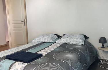 Maison Mitoyenne avec cour + parking - Foto 13