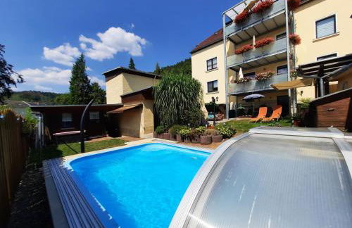 Ferienhaus und Ferienwohnung Büttner - Foto 1