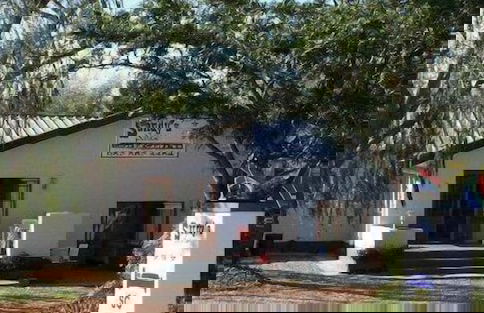 Sandy's Place - Photo 1