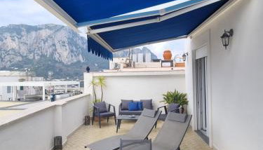 Romy Blu - Photo 5, sunbed