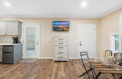 Relaxing Casita Stay in Cottonwood with Games and Fireplace - Foto 12