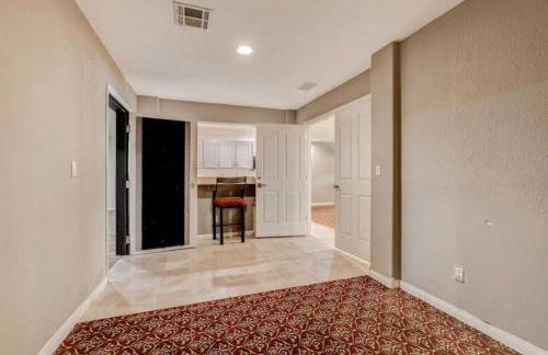 Villa with Pickleball - BB court - Pool - Foto 53