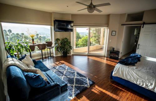 Buena Creek Vista Primary Subdivided Home with Views and Pool - Foto 22