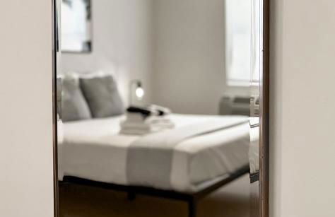 Chic City Retreat 1BR Unit - Church A2 - Foto 18