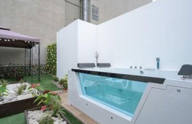 Exclusive Penthouse With Private Rooftop Jacuzzi BBQ Game Room - Foto 63