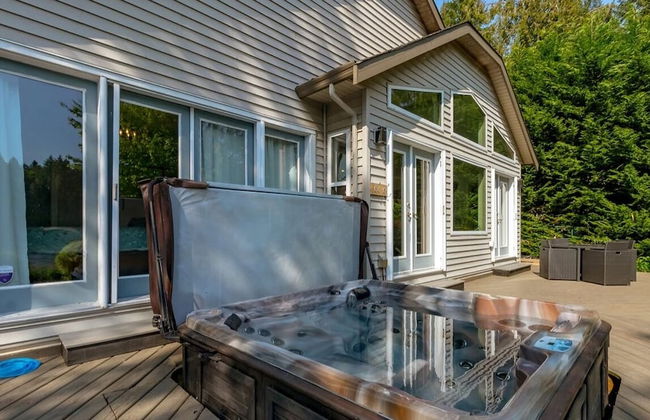 Luxury ocean dock pool villa - Photo 26