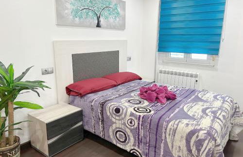 NUEVO 8 minutos ayuntamiento, 10 catedral, WIFI - Foto 4