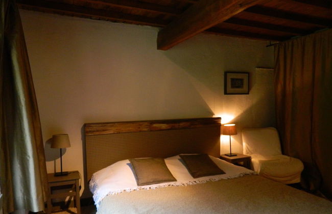 Regional House With Exposed Timber Frame Elements Full of Authenticity and Charm in a Green Area - Photo 5