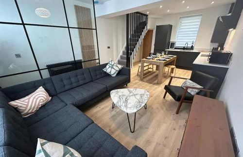 Caernarfon modern townhouse Snowdonia - Photo 1