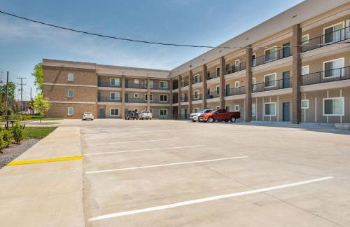 Unit 106 Stylish Condo with Free Parking and Close to Downtown - Foto 36