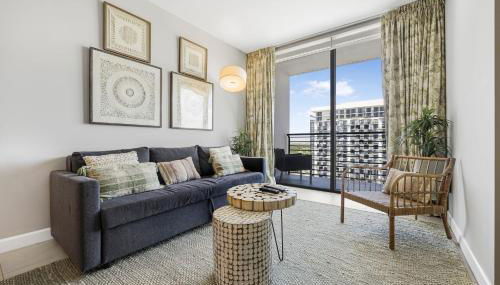 Downtown Doral Condo w-Free Parking - Foto 2