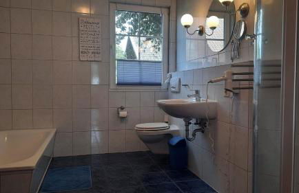 Ferienhaus Wilhelmine Usedom Ferienwohnungen mit Garten & Grill - Foto 11