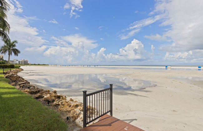 Sunset Fort Myers - Photo 34