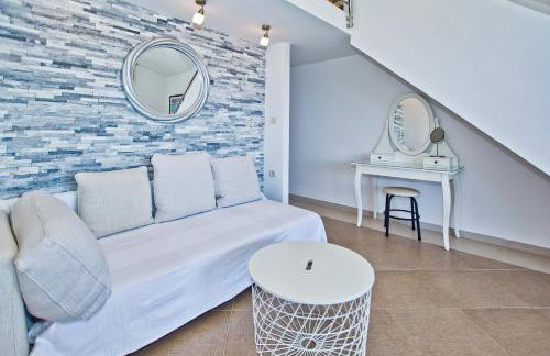 Island Hvar Seaside Villa Levanda with Beach, Pool & Seaview - Photo 10