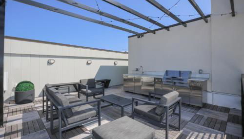 204- Modern retreat w elevator & BBQ - Foto 3