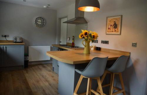 Converted Stables at Peaceful Family Farm Stay - Photo 8