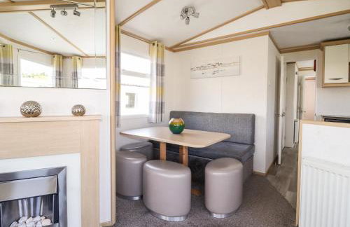 The Maples - Photo 8