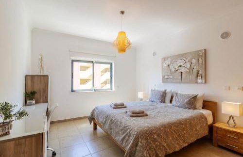 George's Quinta das Palmeiras, a 2 bedroom apartment in luxury complex, walking distance to town - Foto 24