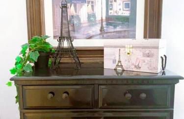 (53.1N) Walk to Forest Park in Comfort! - Foto 5