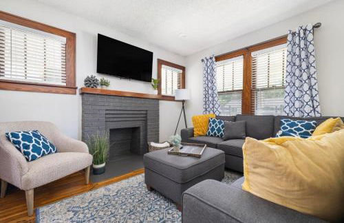 3BR Bristol Retreat - 2 Blocks from State Street - Foto 7