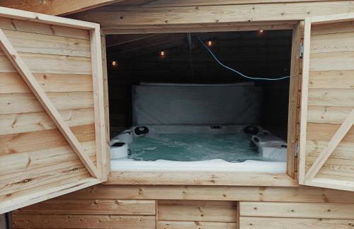 Shackled-Am-Not - Luxury home sleeps 8 with hot tub and games room North Cornwall - Foto 29