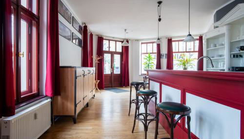 Alt-Berliner Eckkneipe - "Feuchte Ecke" - Photo 5